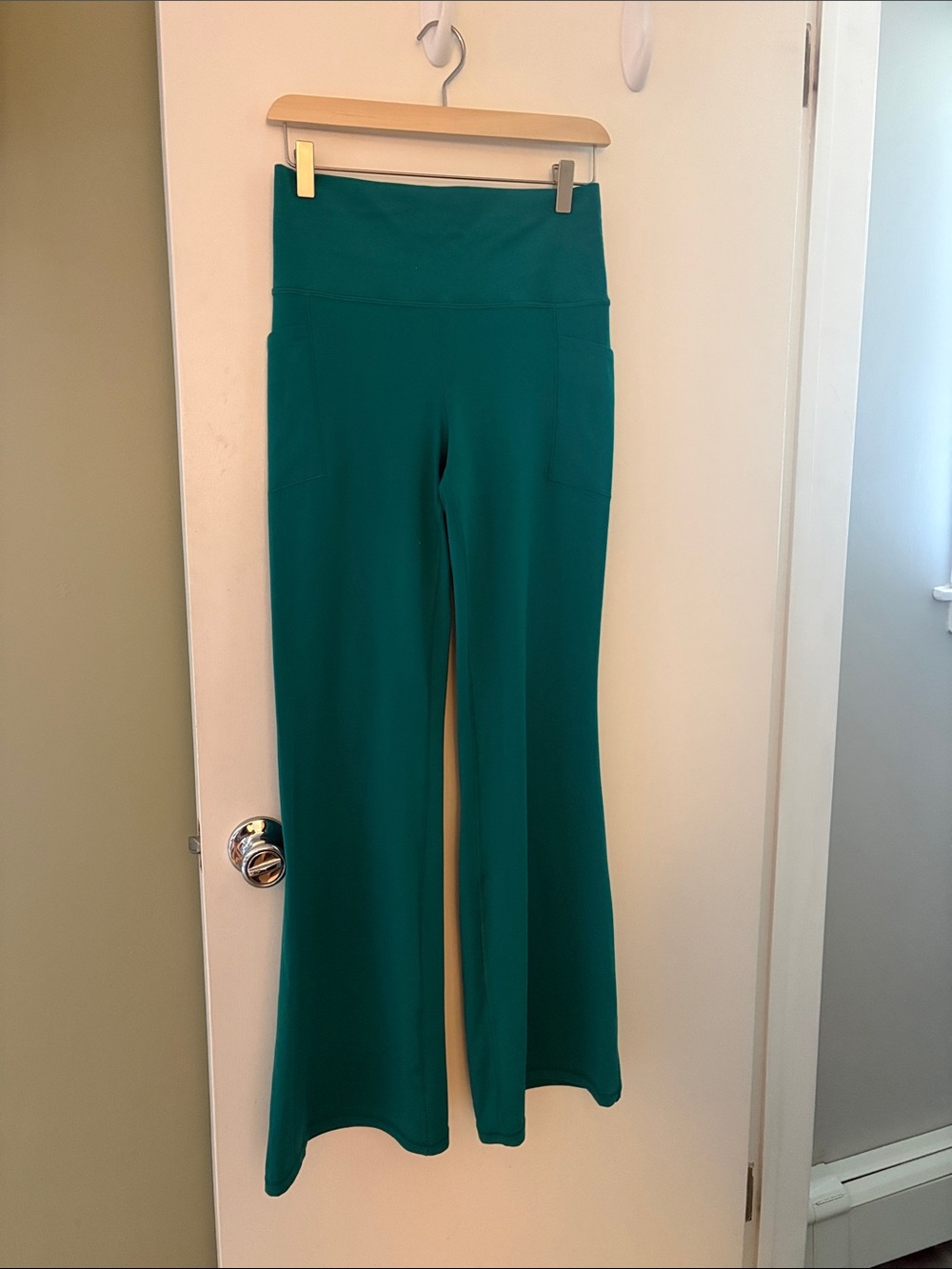 Athleta Salutation Stash Teal High-Waist Flare Leggings (greenish teal)